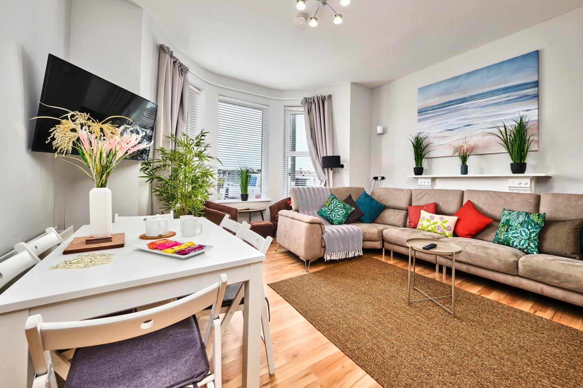 1 Dunluce Green - Portrush By The Sea Экстерьер фото